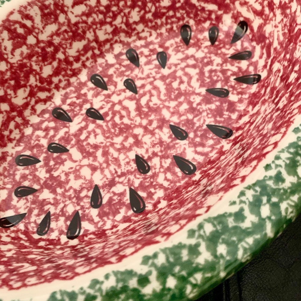 ROSEVILLE SPONGEWARE by Gerald Henn Watermelo bowl - Gorgeous 12 x 9 inches